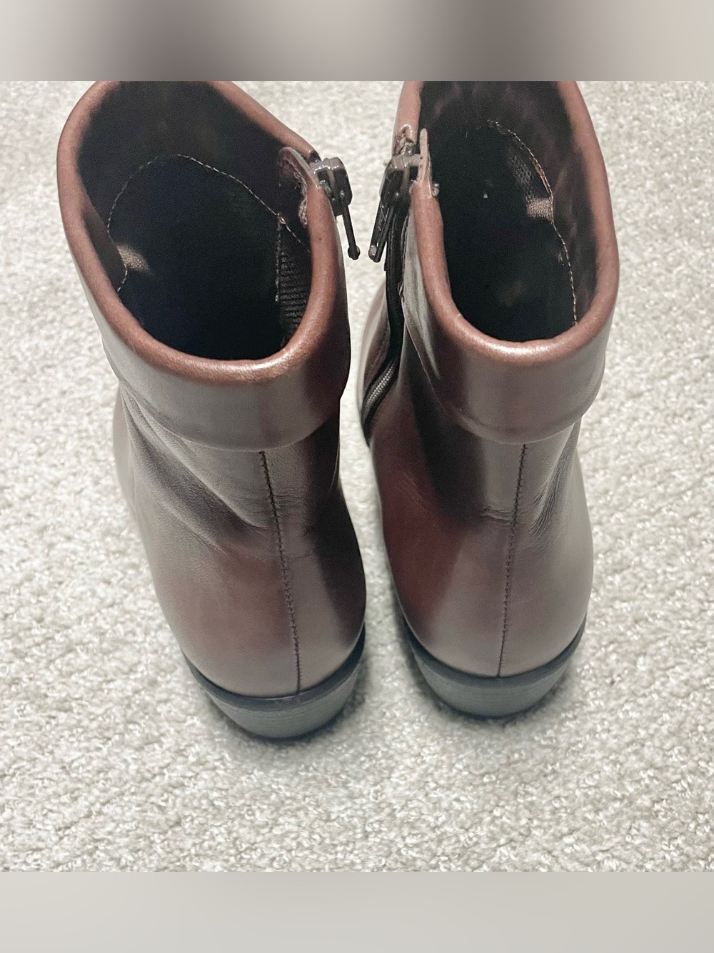 Ecco women’s Dark Brown Leather Ankle Boots with Side Zip - Picture 3 of 7